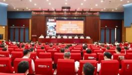 中國建材水泥業(yè)務(wù)整合十五周年紀(jì)念暨新天山水泥“決戰(zhàn)四季度、大干一百天”動員會在上